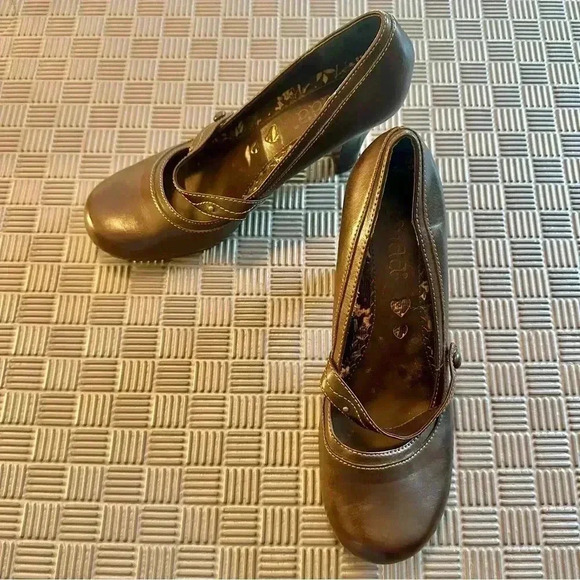 8.5 MUDD Dark Brown 3.5in Heels - Picture 7 of 13
